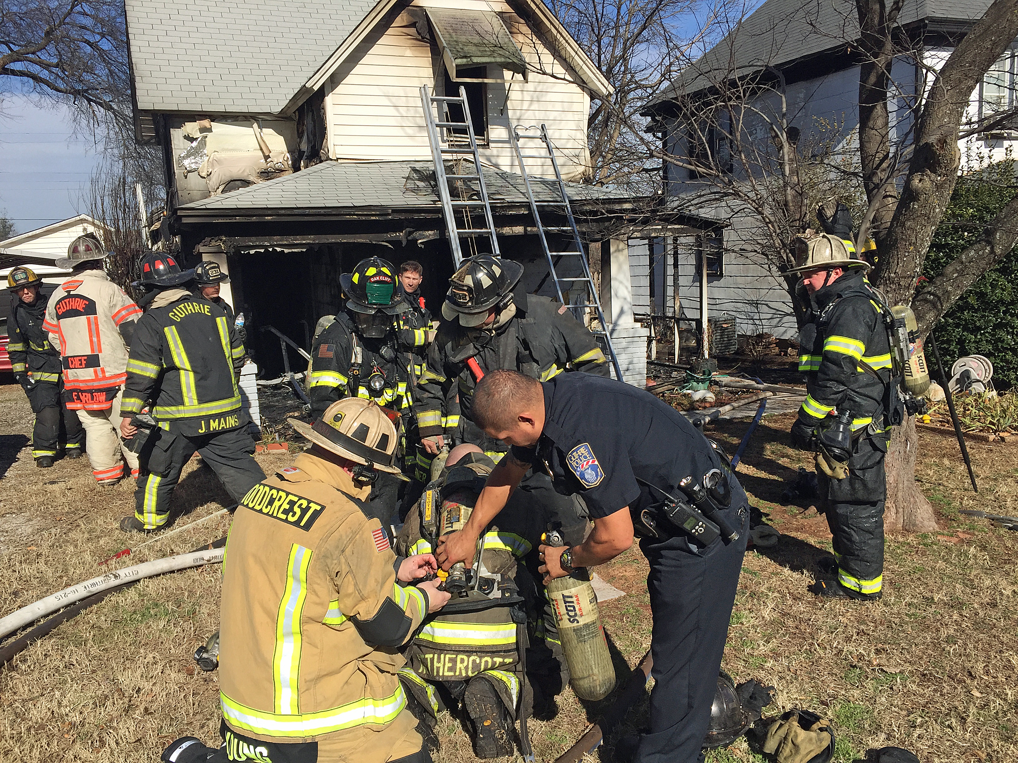 Video Man Escapes Burning House Guthrie News Page