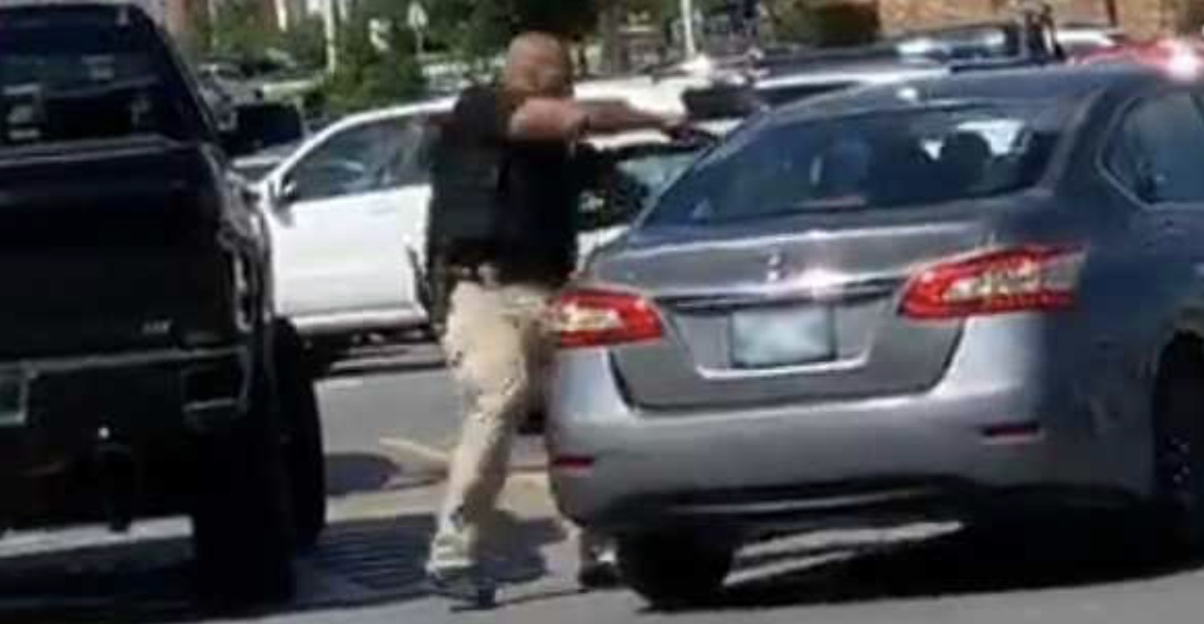 Video Offduty Langston University officer opens fire on shoplifting