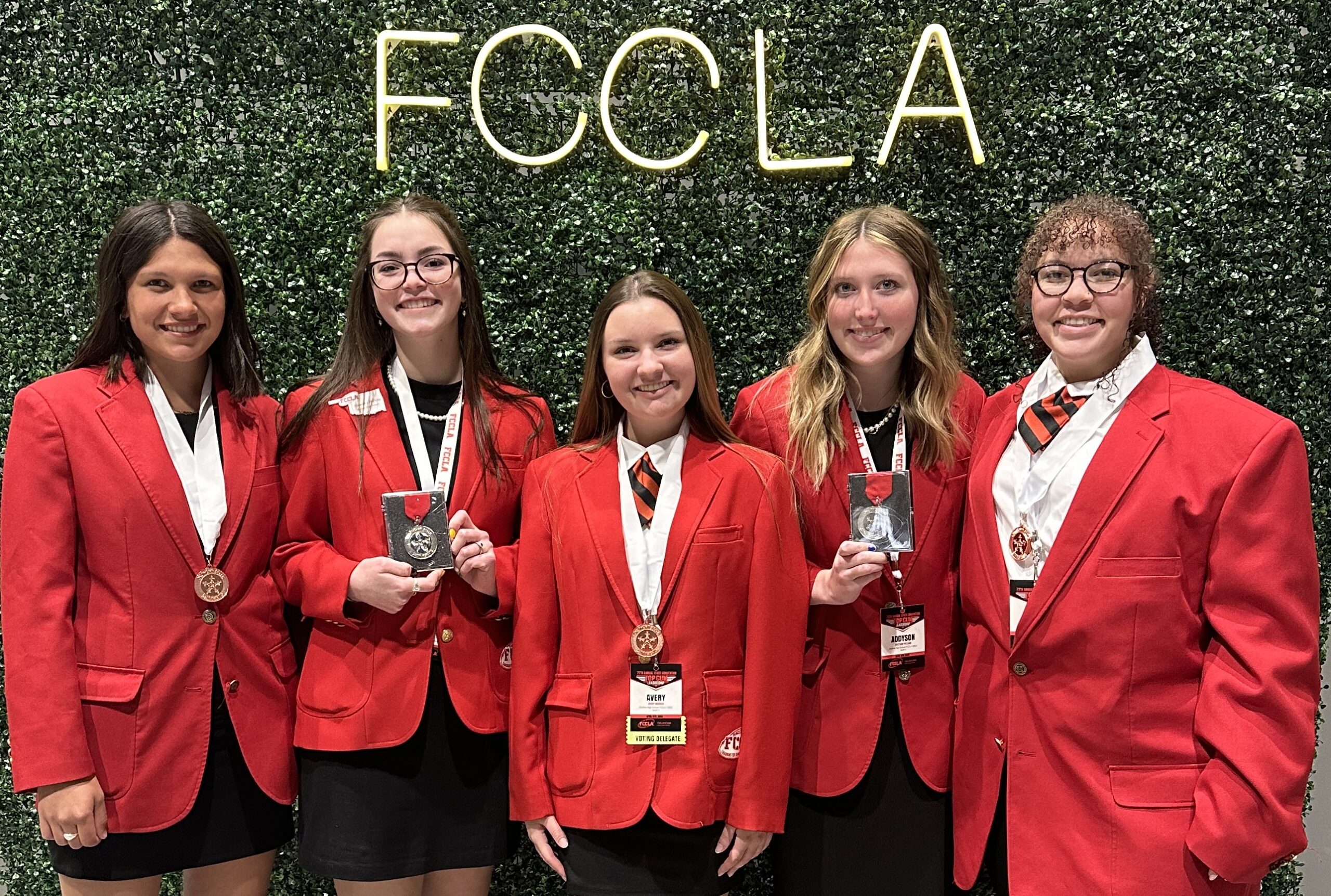 Fccla red blazer deals for sale