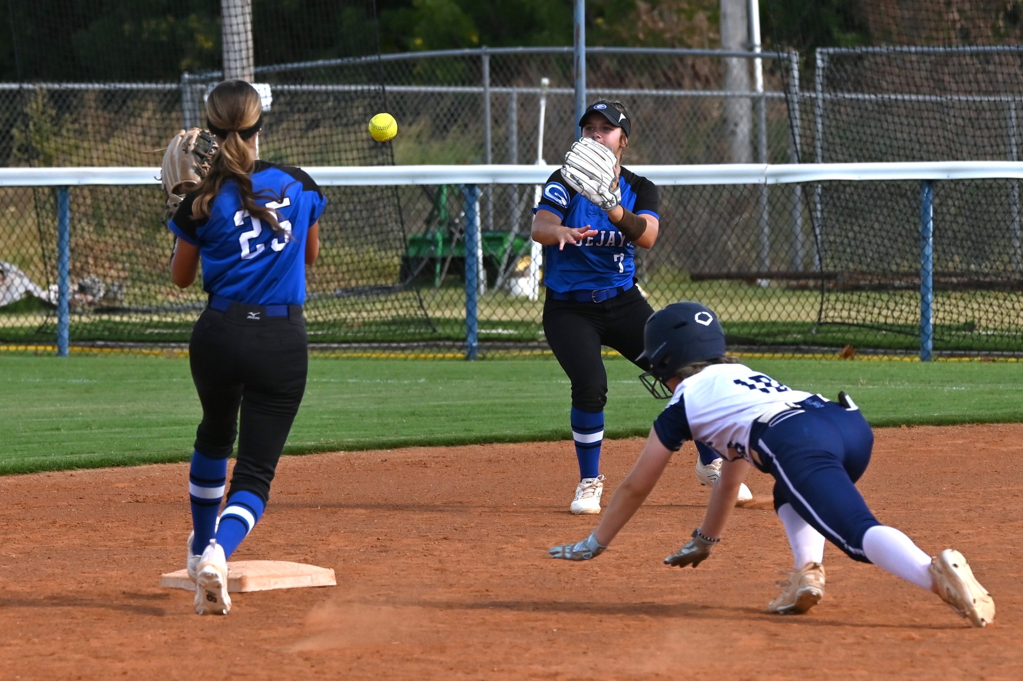 Softball-2025.jpg Softball-2025.jpg
